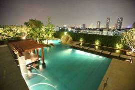 Luxury 3 Bed Condo For sale in Watermark Chaophraya River Bangkok