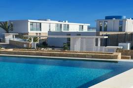 Stunning Villa For Sale in CORAL SEAS VILLAS Peyia Paphos