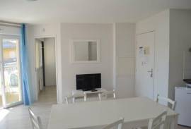 Excellent 2 Bed Apartment For Sale in Residence Les Isles De Sola Grandcamp-Maisy