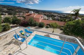 Luxury 3 bed Villa For Sale in Peyia Paphos