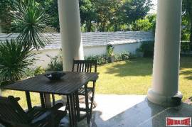Lalin Greenville - Large Two Storey Four Bedroom House with Private Yard in Ban Thap Chang