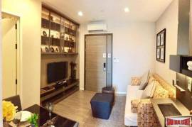 The Room Sukhumvit 69 | One Bedroom Condo for Sale with Pool Views and 100 m. to BTS Thong Lo