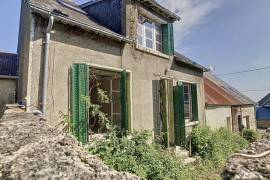 Coastal Cottage to Renovate with Garden