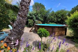 Former Wine-Growing Estate, Garage, Barn, Terrace, Courtyard