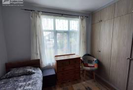 3 bedroom, Semi-detached bungalow for sale