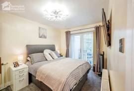 2 bedroom, Bungalow for sale