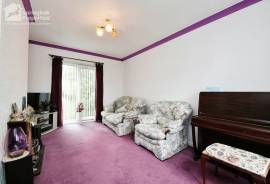 2 bedroom, Semi-detached house for sale