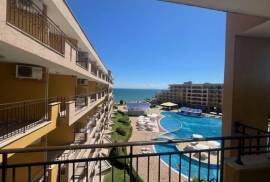 Beach front 2 BED apartment, 107 sq.m., ...