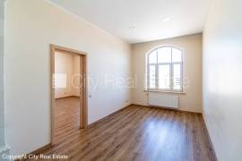 Apartment for rent in Riga, 118.00m2