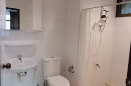 Swasdi - Great 1 Bedroom 1 Bathroom Pet Friendly Corner Unit for Rent in the Sukhumvit 31 Area