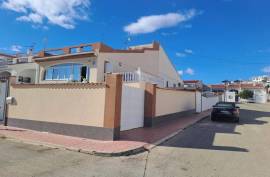 4 Bedrooms - Townhouse - Alicante - For Sale - MLSC5033195