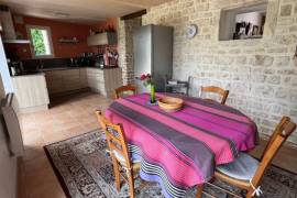 €258600 - Beautiful Stone House with Magnificent Garden