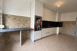 Refurbished 3 Bedroom Apartment in Entroncamento