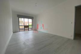 Refurbished 3 Bedroom Apartment in Entroncamento