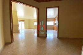 2 Bedroom Apartment Entroncamento