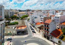 Magnificent 2 bedroom apartment refurbished view Rio - Portimão