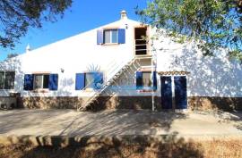 Detached house T3+1 located in Portela da Nave- Salir