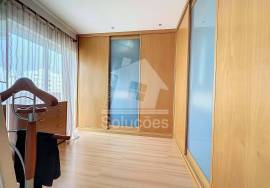 Apartment 3 Bedrooms, With Parking Space, Portimão, Bemposta