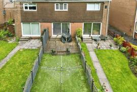 2 bedroom, Terraced House for sale