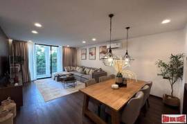 Townhouse in Silom - 240 sqm. and 4 bedrooms, 3 bathrooms