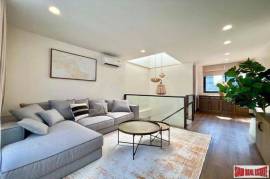Townhouse in Silom - 240 sqm. and 4 bedrooms, 3 bathrooms