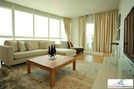 Millennium Residences - Luxury 3 + 1 Bed Fully Furnished Condo for Rent