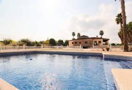 4 Bedrooms - Villa - Alicante - For Sale - DiV1013