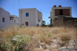Vivlos Naxos / plot of 121 m2