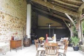 €148500 - Detached 4-Bedroomed Village Property With A Garage