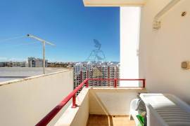 Furnished and Equipped 3 Bedroom Apartment in the Heart of Praia da Rocha