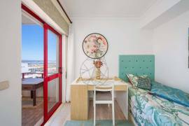 Furnished and Equipped 3 Bedroom Apartment in the Heart of Praia da Rocha