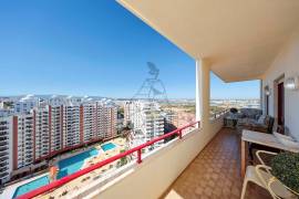 Furnished and Equipped 3 Bedroom Apartment in the Heart of Praia da Rocha