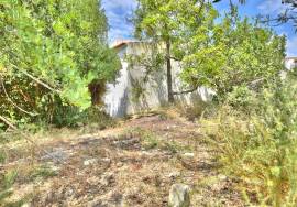 3 BEDROOM VILLA WITH DAZZLING SEA VIEWS AND CITY IN CRUZ DA ASSOMADA, LOULÉ-S. CLEMENT