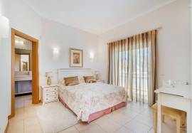 *Co-ownership of a 2 Bedroom duplex townhouse period 'A' at Vale da Pinta Golf Resort - Algarve