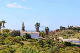 Luxury 4 bedroom villa located on the slope of Orada with 1000m² of plot