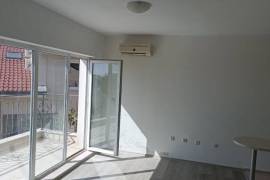 1 BED top floor apartment, 68 sq.m., in ...