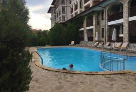 Spacious studio apartment in Etara 3 (St...