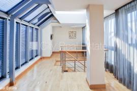 Apartment for rent in Riga, 175.00m2