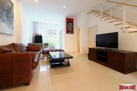 Baan Klang Muang S-Sense - Three Bedroom Three Storey Corner Home Perfect for a Family in Khwaeng Wang Thonglang