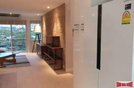 Rain Tree Villa - Recently Renovated Two Bedroom Condo with Two Balconies in Thong Lo