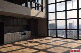 The Lofts Asoke - Luxury Newly Completed One Bed Duplex Corner Unit on High Floor