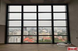 The Lofts Asoke - Luxury Newly Completed One Bed Duplex Corner Unit on High Floor