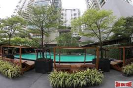 The Emporio Place - Super Modern One Bedroom Duplex on Sukhumvit 24