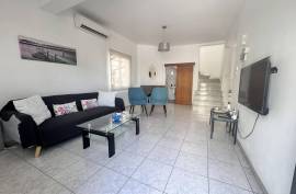 2 Bedroom Townhouse - Tomb Of The Kings, Kato Paphos