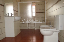 4 bedroom bank building consisting of 2 floors and 2 independent entrances located in Torrão, Alcácer do Sal