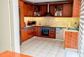 Maisonette for sale