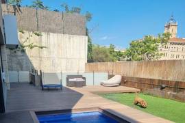 Luxury 6 Bed Villa For Sale In Barcelona