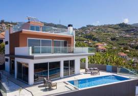 EXCELLENT VILLA IN THE PONTA DO SOL AREA