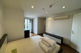 Prime Mansion 31 - Newly Renovated 2 Bed Pet Friendly Condo for Sale in BTS Phrom Phong.