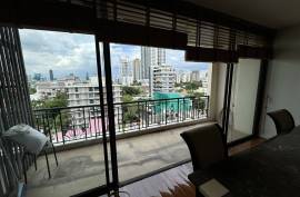 Prime Mansion 31 - Newly Renovated 2 Bed Pet Friendly Condo for Sale in BTS Phrom Phong.